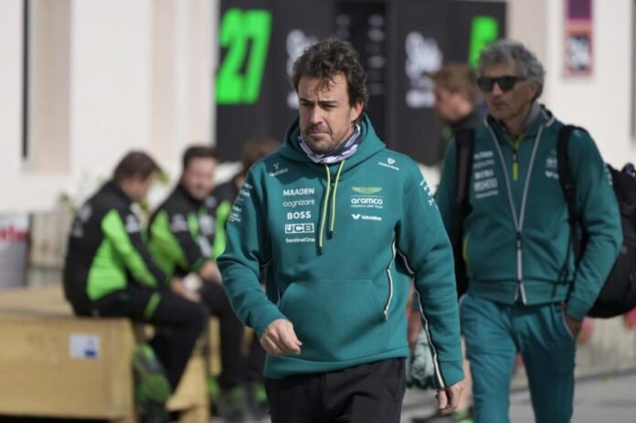 Alonso mirando hacia el futuro en Bahréin